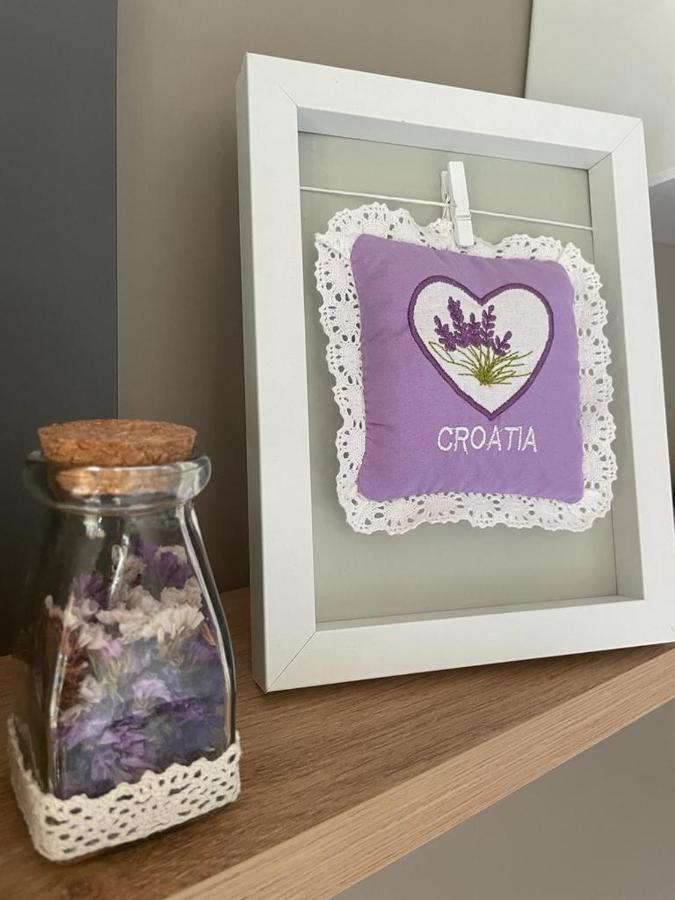 Mobile Homes Dololego - Drage Baška Voda Dış mekan fotoğraf